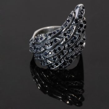 Caroline Savoie Joaillerie Bague Argent Saphirs Noirs Aile D'Aigle Noir Design Original Unisex