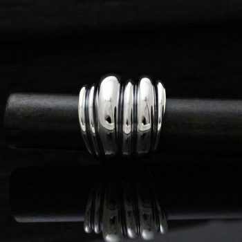 Caroline Savoie Joaillerie Bague Camelia Argent Bijoux Montreal Faits a la main (4)