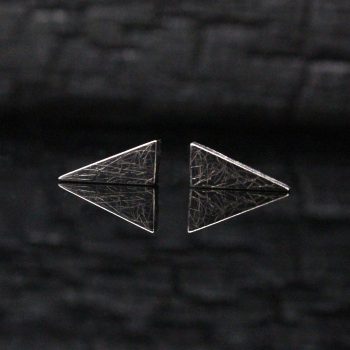 Caroline Savoie Joaillerie Boucles D'oreilles Trigones Noires Bijoux Faits Main Montreal Handmade Jewellery Earrings