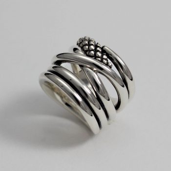 Caroline Savoie Joaillerie Bague Ananas Rapsodie Bijoux Quebec Faits Main Montreal Handmade Jewelry (1)