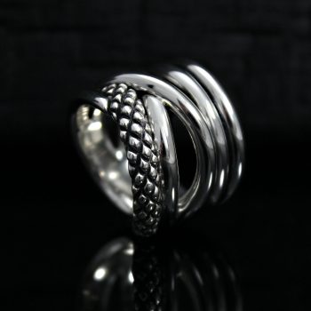 Caroline Savoie Joaillerie Bague Ananas Rapsodie Bijoux Quebec Faits Main Montreal Handmade Jewelry (3)