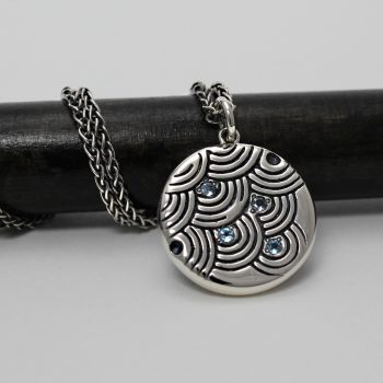 Caroline Savoie Joaillerie Pendentif Dune Bleu Bijoux Faits Main Quebec Montreal Handmade Jewelry (1)