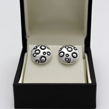 Caroline Savoie Joaillerie Boucles Doreilles 100C Rondes Bijoux Faits Main Quebec Montreal Jewelry Designer