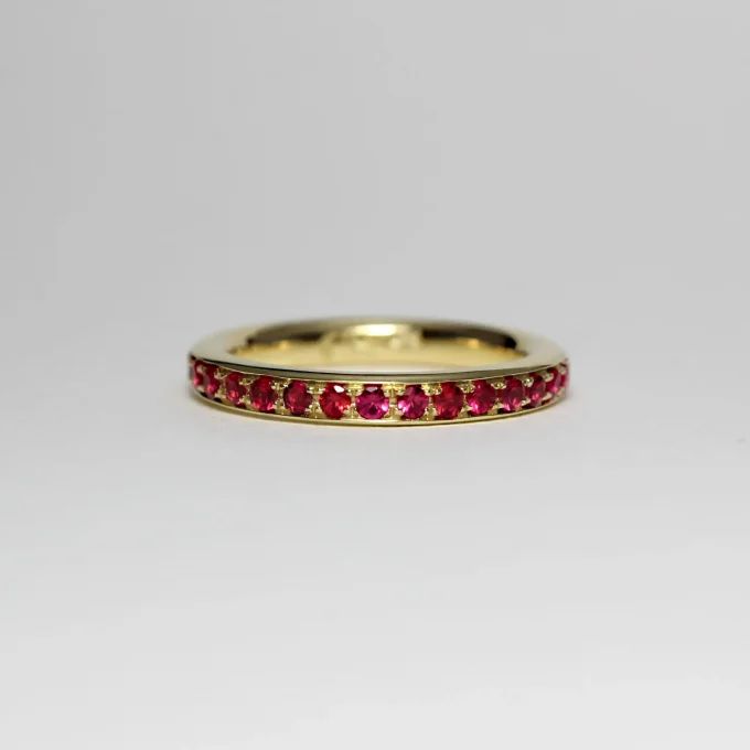 Caroline Savoie Joaillerie Bague Valet Coeur Rouge Rubis Or 18k Bijoux Montreal Quebec Handmade Jewelry