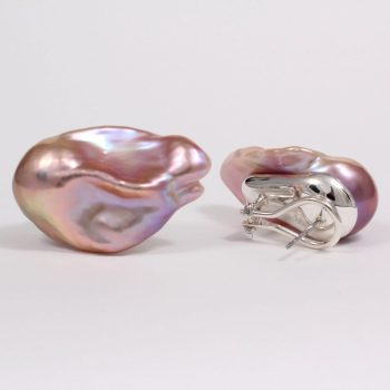 Caroline Savoie Joaillerie Boucles D'oreilles Tableau Perle Keshi Rose Bijoux Montreal Quebec (5)