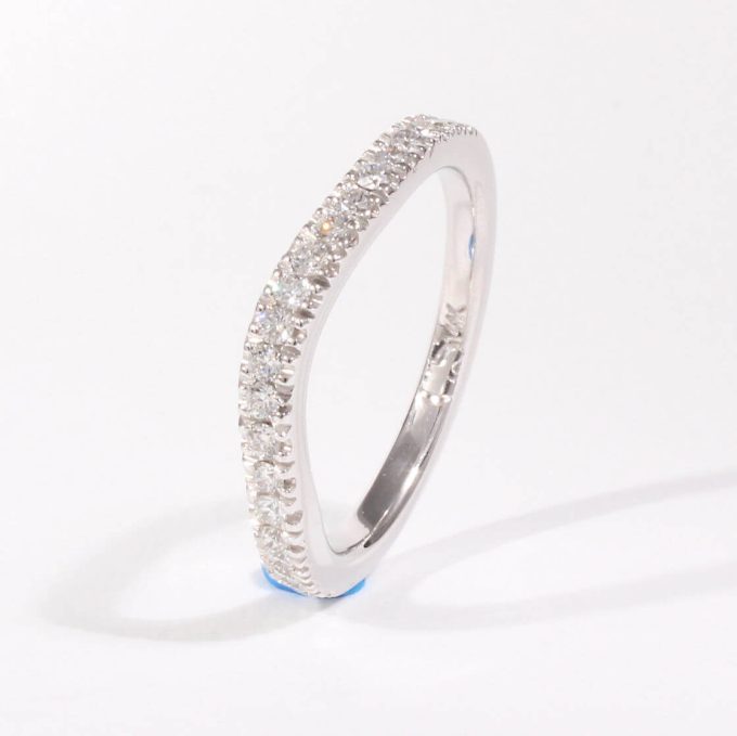 Caroline Savoie Joaillerie Bague Vague Diamant Or Blanc Stackable Ring Bijoux Montreal Quebec (1)
