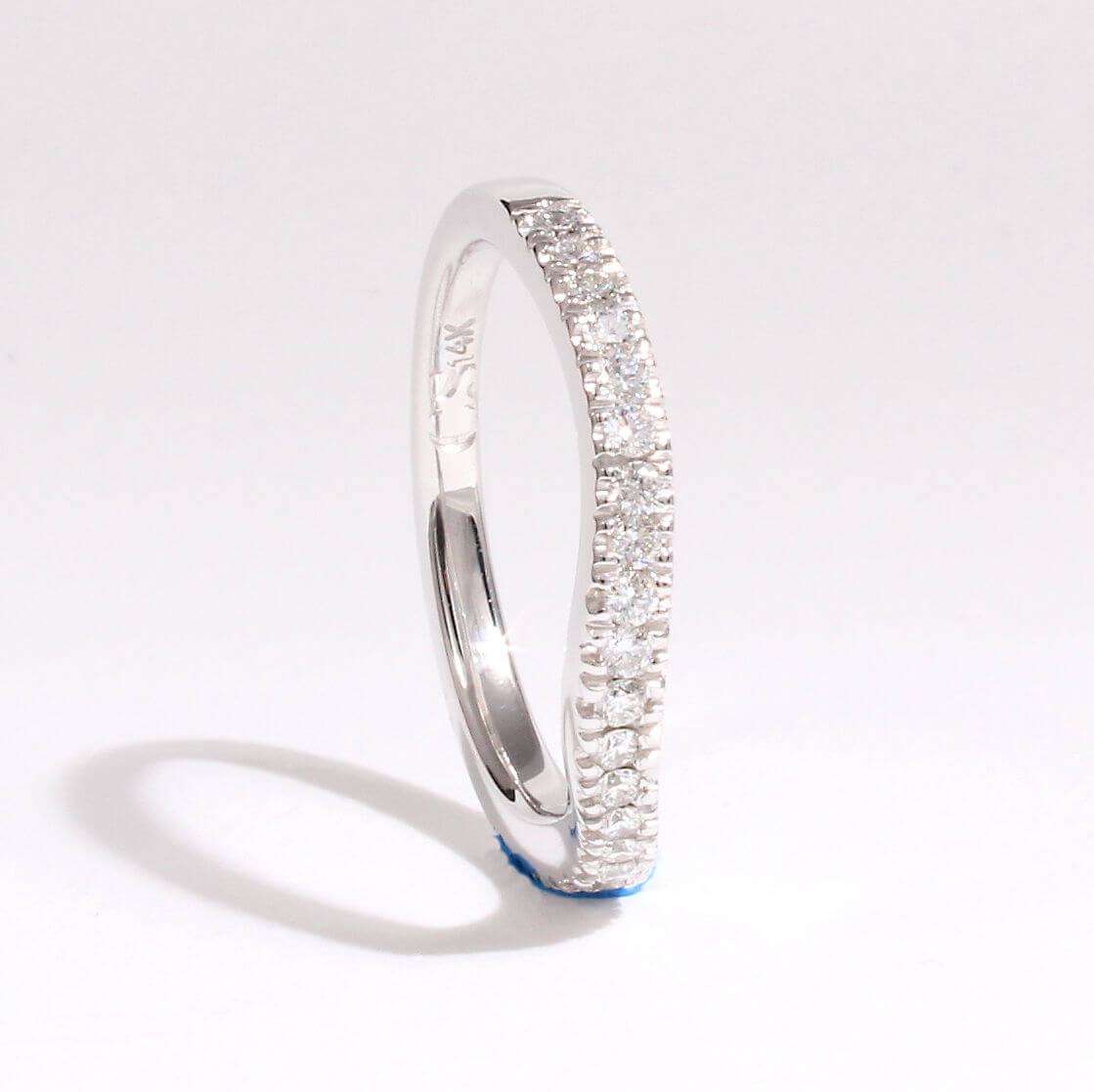 Caroline Savoie Joaillerie Bague Vague Diamant Or Blanc Stackable Ring Bijoux Montreal Quebec (2)