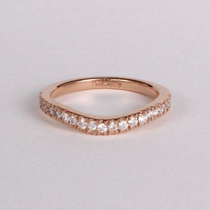 Caroline Savoie Joaillerie Bague Vague Diamant Or Rose 14k Stackable Ring Bijoux Montreal Quebec (3)