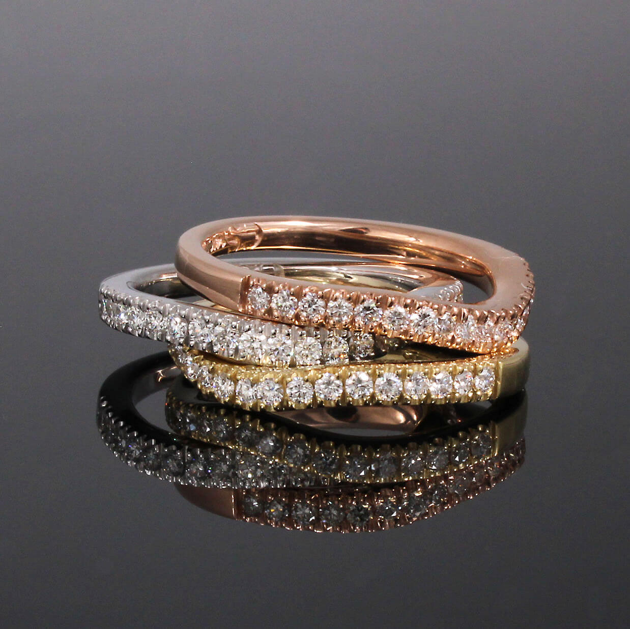 Caroline Savoie Joaillerie Bague Vague Diamant Or Rose Jaune Blanc Stackable Ring Bijoux Montreal Quebec (1)