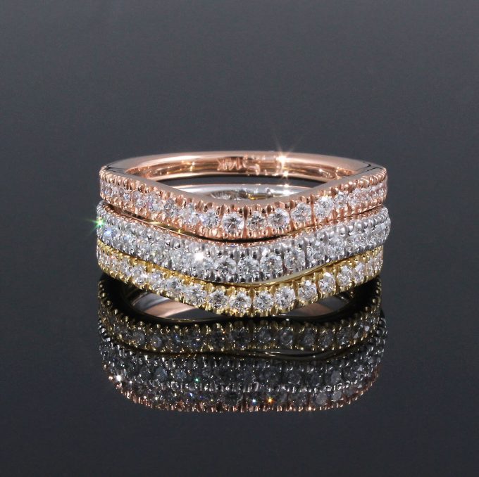 Caroline Savoie Joaillerie Bague Vague Diamant Or Rose Jaune Blanc Stackable Ring Bijoux Montreal Quebec (6)