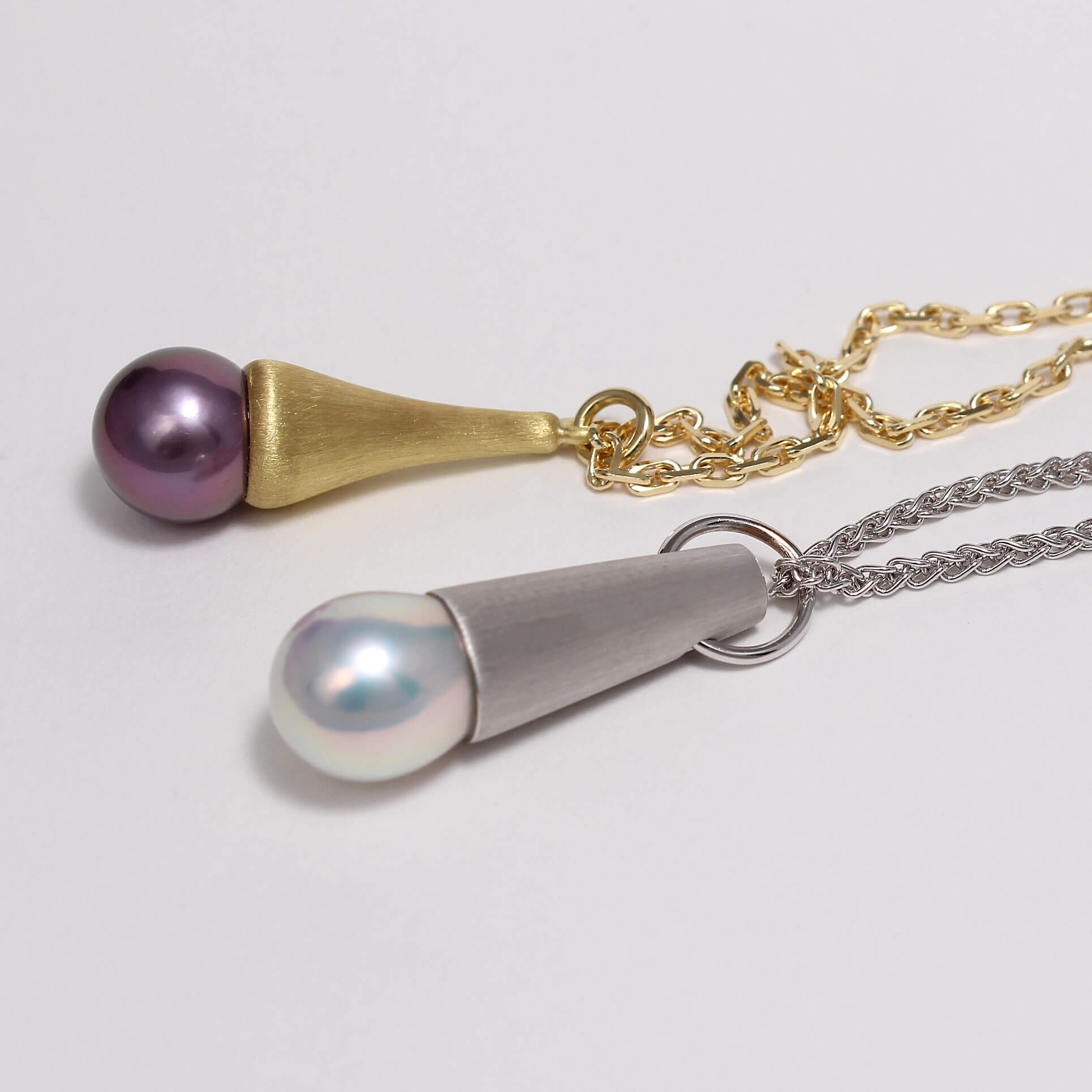 Caroline Savoie Joaillerie Pendentif Perle Kasumiga Blanche or Jaune 18k Or Blanc 14k Collier Bijoux Montreal Quebec (2)