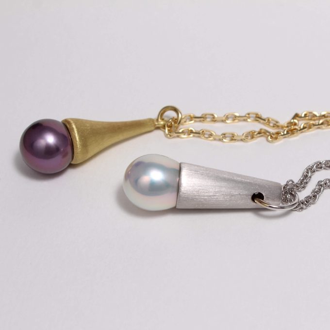 Caroline Savoie Joaillerie Pendentif Perle Kasumiga Blanche or Jaune 18k Or Blanc 14k Collier Bijoux Montreal Quebec (3)