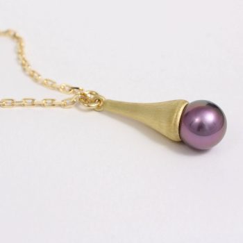 Caroline Savoie Joaillerie Pendentif Pistil Perle Kasumiga Or Jaune 18k Bijoux Montreal Quebec Collier (1)
