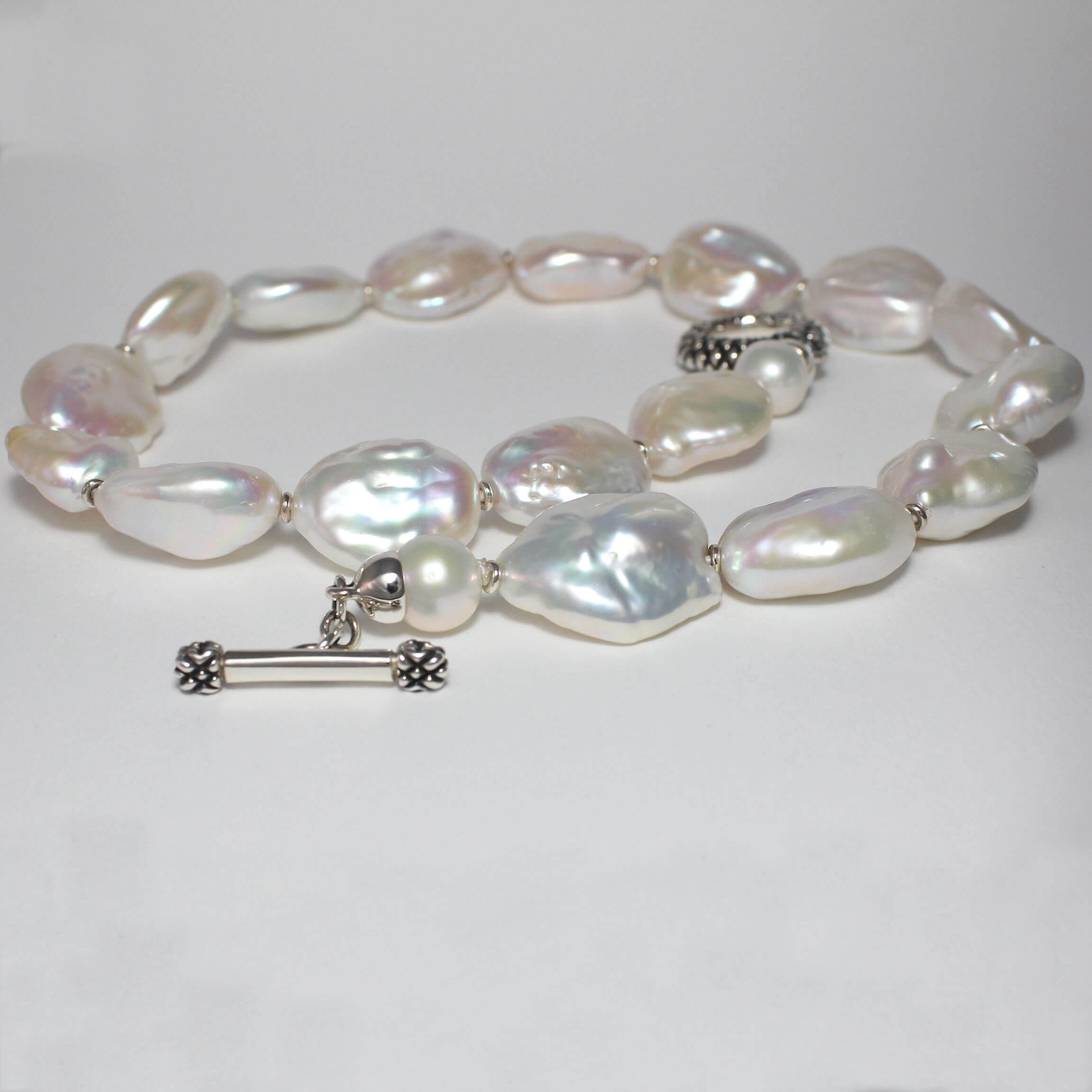 Caroline Savoie Joaillerie Collier Perles Keshi Bijoux Montrweal Quebec Ananas Jewelry Designer (3)