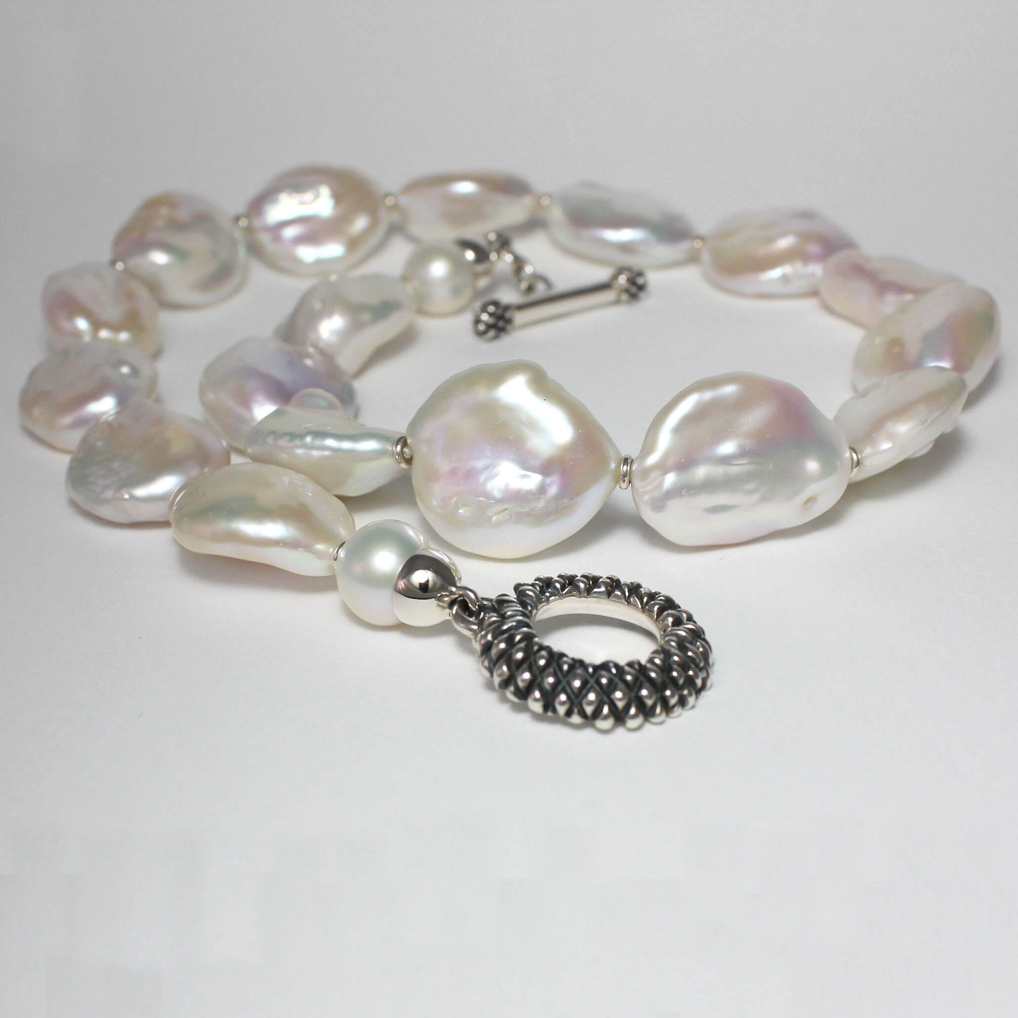 Caroline Savoie Joaillerie Collier Perles Keshi Bijoux Montrweal Quebec Ananas Jewelry Designer (4)